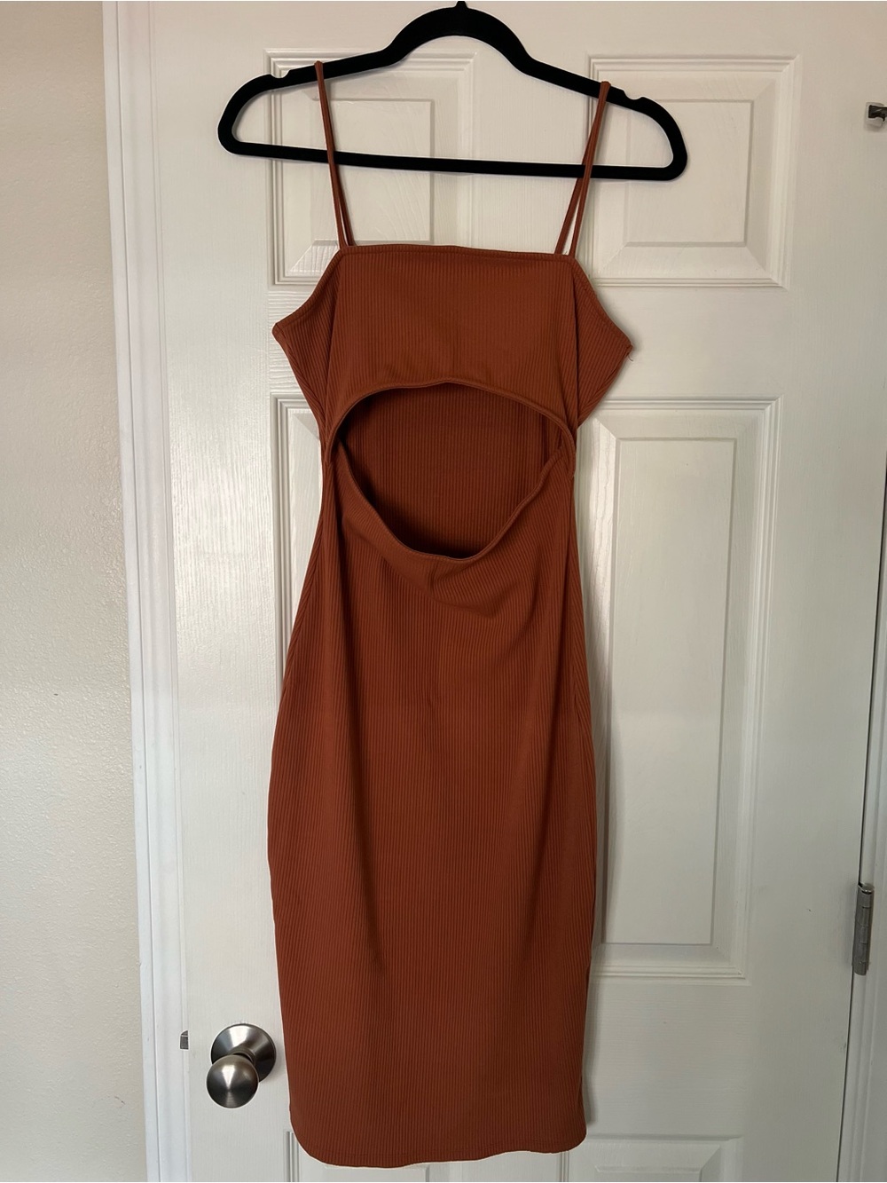 Ribbed Rust Midi Dress with Midriff Cutout